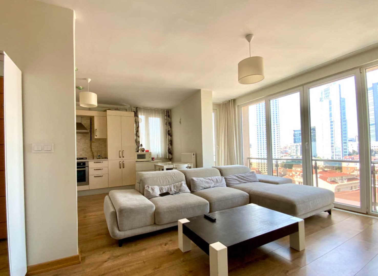 Наша квартира с видом на Босфор выставлена ​​на продажу эксклюзивно.