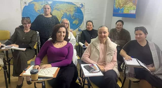 Истории разные, цель одна! От России до Марокко, от Китая до Таиланда... Все учат турецкий