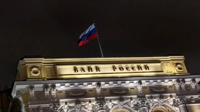 Покрытие трансграничных денежных переводов приоткрывается: Центральный банк России объявил о новом шаге