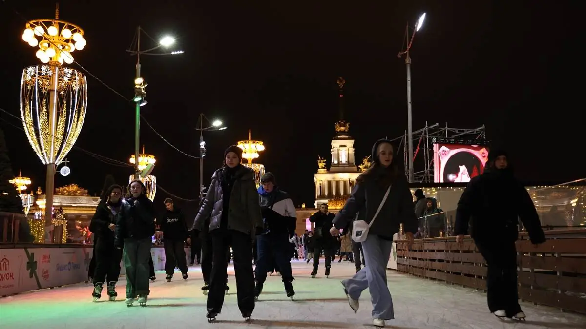 Ледовый каток в Вандеме открывается на сезон.